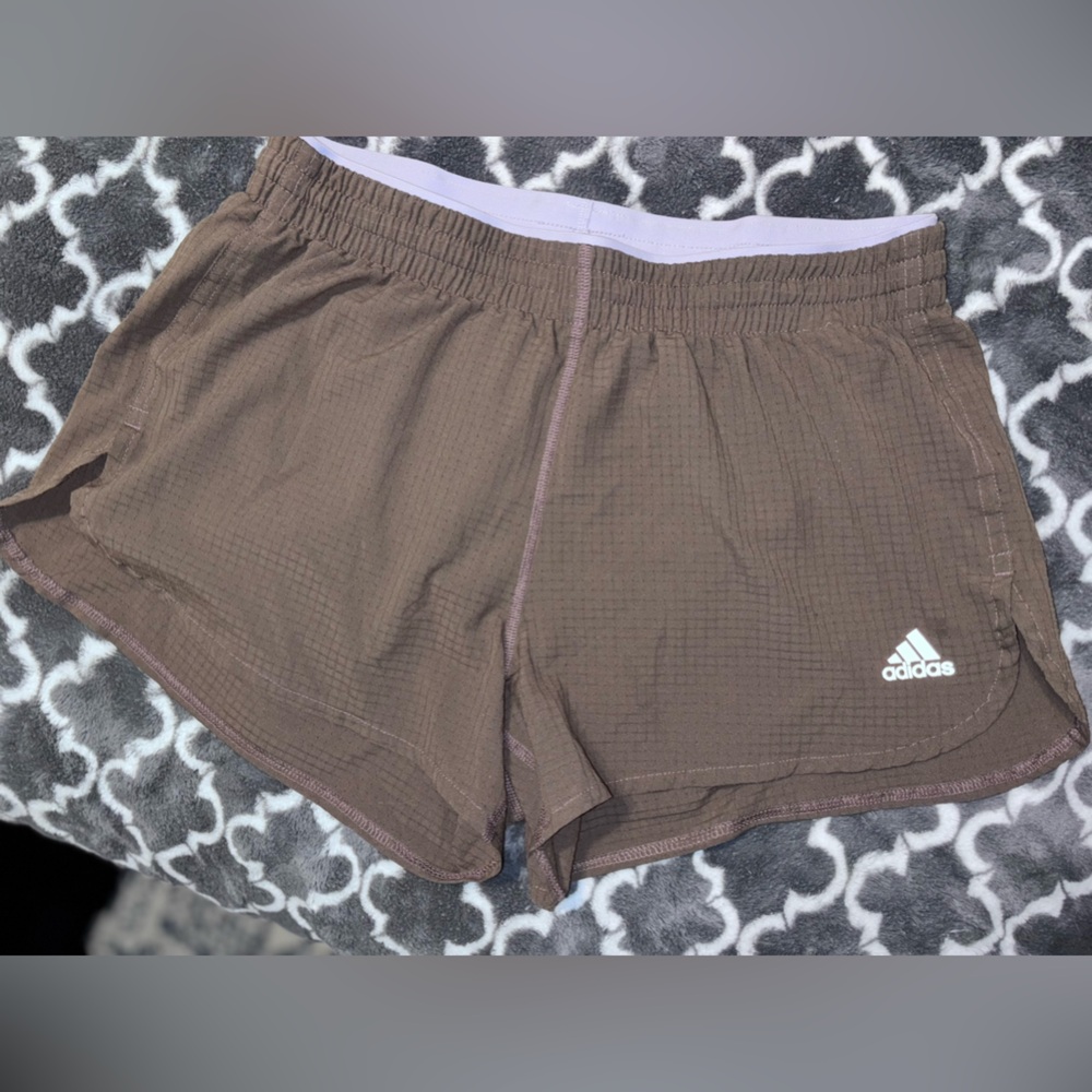 Adidas slim fit aero ready running shorts size small with liner